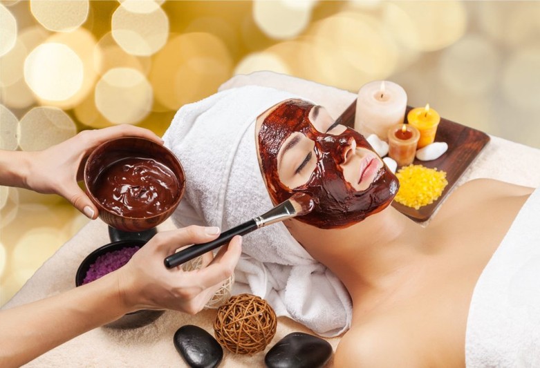 Rhassoul Clay Contract Manufacturer, Private Label Rhassoul Clay, Rhassoul Clay Contract Manufacturing, Skin Care Private Label, Skin Care Laboratory, OEM Skin Care, Custom Skin Care